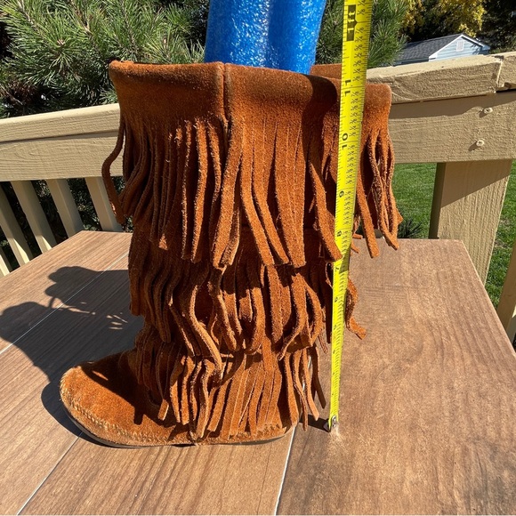 Minnetonka 3-Layer Fringe Boot Brown Size 7 - Picture 6 of 6